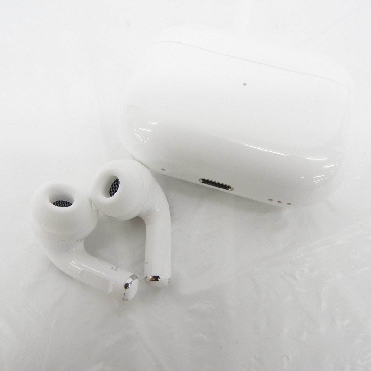 Apple アップル ワイヤレスイヤホン AirPods Pro エアーポッズプロ 第2世代